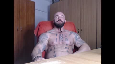 Snapshot of strongivan chatting on January 15, 2026, 5:01 am StrongIvan online show from January 15, 2026, 5:01 am