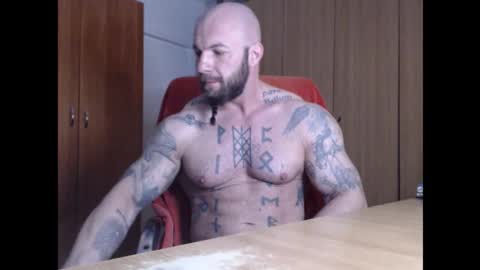 Snapshot of strongivan chatting on March 21, 2026, 6:18 am StrongIvan online show from March 21, 2026, 6:18 am