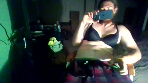 Snapshot of strumie3534336684 chatting on May 9, 2026, 7:57 am strumie3534336684 online show from May 9, 2026, 7:57 am