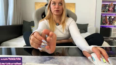 Snapshot of strupedsunicorns chatting on September 20, 2025, 11:00 am goddess online show from September 20, 2025, 11:00 am