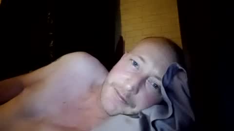 Snapshot of stu_art83 chatting on June 20, 2026, 1:41 am stu_art83 online show from June 20, 2026, 1:41 am