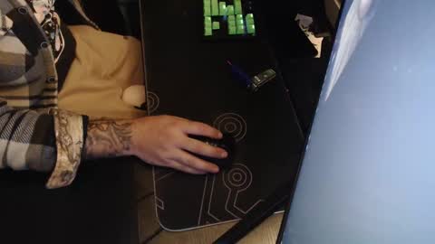 Snapshot of stud69861714 chatting on September 15, 2025, 3:50 am stud69861714 online show from September 15, 2025, 3:50 am