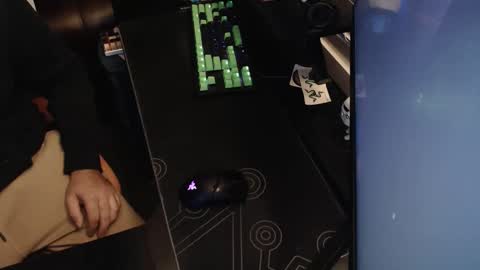 Snapshot of stud69861714 chatting on October 19, 2025, 6:14 am stud69861714 online show from October 19, 2025, 6:14 am