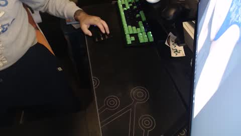 Snapshot of stud69861714 chatting on November 2, 2025, 9:44 am stud69861714 online show from November 2, 2025, 9:44 am