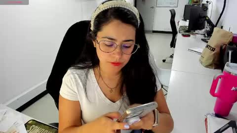 Snapshot of studcb_ chatting on May 5, 2026, 11:13 pm studcb_ online show from May 5, 2026, 11:13 pm