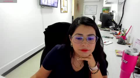 Snapshot of studcb_ chatting on May 22, 2026, 9:42 pm studcb_ online show from May 22, 2026, 9:42 pm