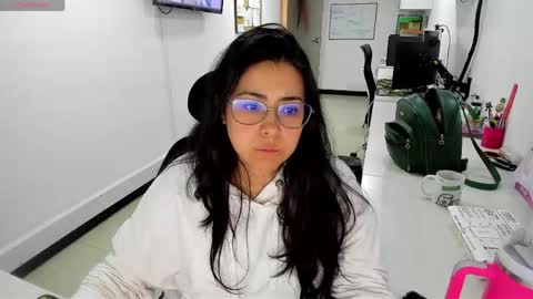 Snapshot of studcb_ chatting on May 25, 2026, 10:27 pm studcb_ online show from May 25, 2026, 10:27 pm