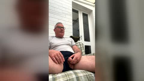 Snapshot of stumpyj2266 chatting on May 8, 2026, 5:24 am stumpyj2266 online show from May 8, 2026, 5:24 am