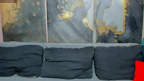 Snapshot of stunning_lily chatting on May 12, 2026, 6:43 am Lilya online show from May 12, 2026, 6:43 am