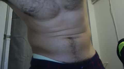 Snapshot of stv8000 chatting on December 6, 2024, 5:55 pm STV8000 online show from December 6, 2024, 5:55 pm