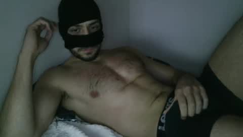 Snapshot of stv8000 chatting on February 22, 2025, 12:40 pm STV8000 online show from February 22, 2025, 12:40 pm