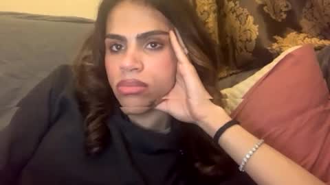 Snapshot of stxllaxcx chatting on October 9, 2025, 8:18 pm stxllaxcx online show from October 9, 2025, 8:18 pm