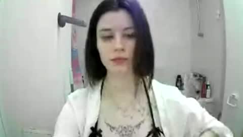 Eva online show from October 2, 2025, 5:09 pm