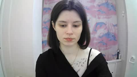 Eva online show from October 13, 2025, 3:12 pm