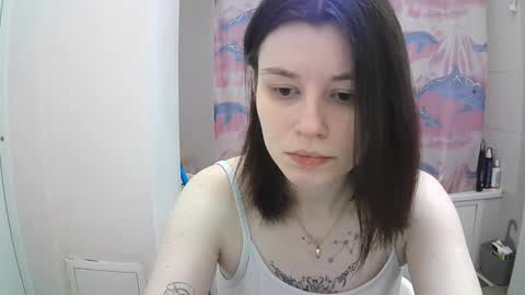 Eva online show from October 16, 2025, 5:14 pm