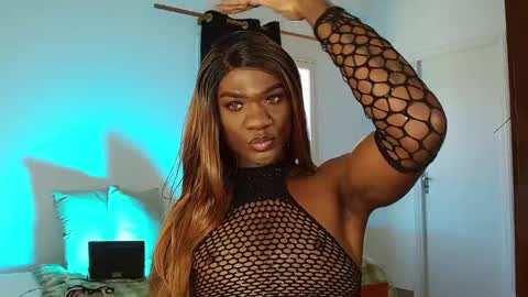 Suanny Klatten  It is my account independent  online show from February 9, 2025, 12:19 pm