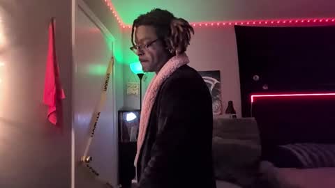 Snapshot of suavechocolatecity chatting on September 23, 2025, 5:10 am Hot Chocolate online show from September 23, 2025, 5:10 am