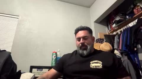 Snapshot of suavecito67 chatting on February 7, 2026, 5:33 am suavecito67 online show from February 7, 2026, 5:33 am