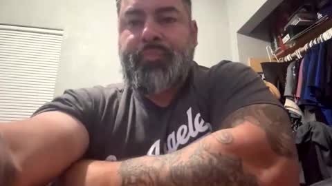 Snapshot of suavecito67 chatting on February 9, 2026, 4:38 am suavecito67 online show from February 9, 2026, 4:38 am