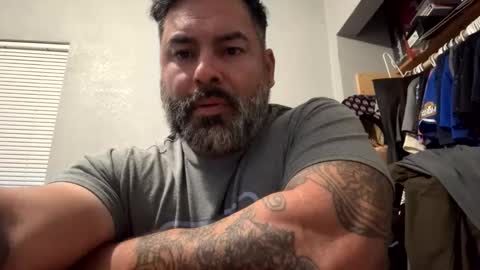 Snapshot of suavecito67 chatting on March 4, 2026, 5:24 am suavecito67 online show from March 4, 2026, 5:24 am