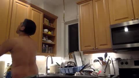 Snapshot of sub_boy305 chatting on December 22, 2025, 4:20 am sub boy305 online show from December 22, 2025, 4:20 am