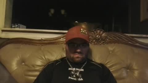 Snapshot of sub_michael41 chatting on April 29, 2026, 2:15 am sub_michael41 online show from April 29, 2026, 2:15 am