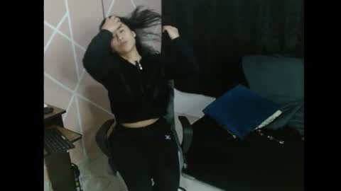 submissiveemily online show from October 7, 2025, 5:37 am