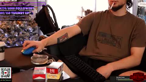 Snapshot of substanc3 chatting on December 2, 2025, 9:47 am Im Substanc3 online show from December 2, 2025, 9:47 am