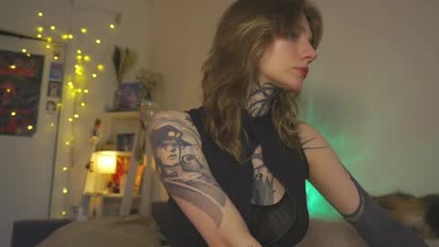 Snapshot of succubus_66 chatting on March 7, 2026, 8:33 am succubus_66 online show from March 7, 2026, 8:33 am