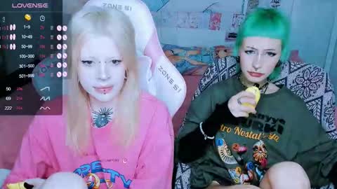Snapshot of succubus_leslie chatting on March 12, 2026, 7:20 pm succubus_leslie online show from March 12, 2026, 7:20 pm