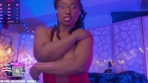 Snapshot of succubus_rosemilk chatting on December 10, 2024, 1:54 am Succubus RoseMilk online show from December 10, 2024, 1:54 am