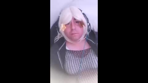 suckm33 online show from April 30, 2026, 6:53 am