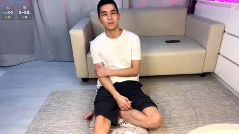 Emmy online show from December 30, 2024, 12:20 pm