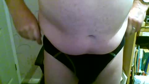 Snapshot of suffolkboy4 chatting on May 14, 2026, 10:27 pm suffolkboy4 online show from May 14, 2026, 10:27 pm