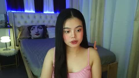 sugar_pinay18x online show from December 13, 2025, 9:09 pm