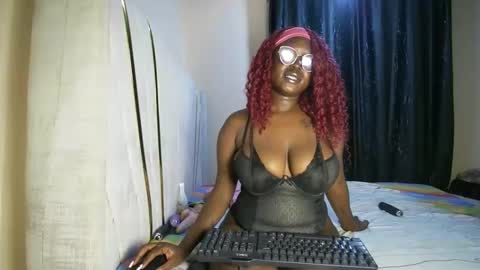 Snapshot of sugara_spicexo chatting on April 21, 2026, 2:51 am Ss online show from April 21, 2026, 2:51 am