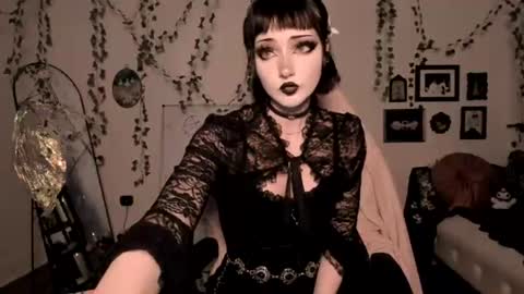 Snapshot of sugarmiette chatting on July 19, 2026, 2:59 am Ella online show from July 19, 2026, 2:59 am