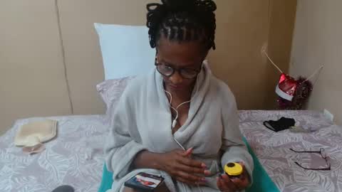 Snapshot of sugarpoppy24xxx chatting on June 1, 2026, 4:31 pm sugarpoppy24xxx online show from June 1, 2026, 4:31 pm