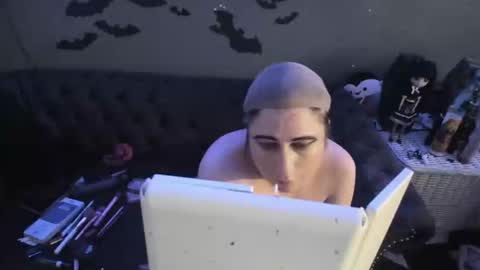 Sugary online show from January 24, 2025, 1:14 pm