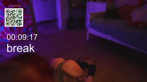 Lika ginger  Jessy blond   online show from October 22, 2025, 4:35 am