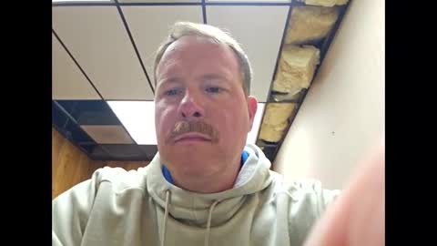 sullijg online show from May 12, 2026, 3:42 pm