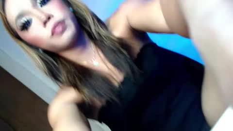 Snapshot of sultry_sirenxx chatting on May 31, 2026, 4:25 pm sultry_sirenxx online show from May 31, 2026, 4:25 pm