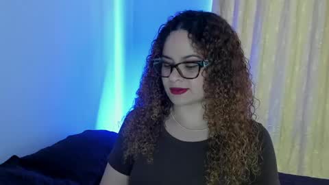 Snapshot of sultrysecrets_ chatting on May 29, 2026, 4:38 pm Ann online show from May 29, 2026, 4:38 pm