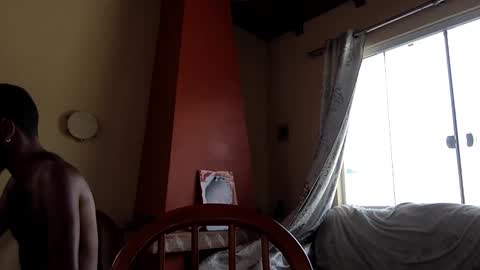 Sumjang and Luksmen online show from February 7, 2025, 1:43 pm