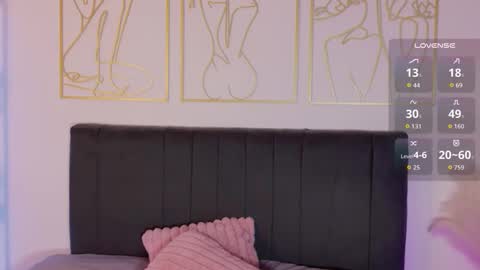 Snapshot of summer_holiday chatting on November 7, 2025, 7:52 am OnlyFans summer holiday online show from November 7, 2025, 7:52 am