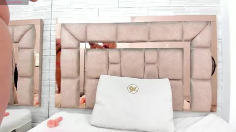 Snapshot of summer_lanne chatting on May 9, 2026, 7:08 pm SUMMER online show from May 9, 2026, 7:08 pm