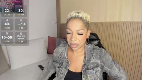 Summer online show from November 24, 2025, 11:32 am