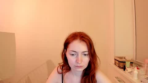 Summer Preston online show from March 11, 2025, 6:52 pm