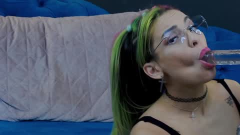 Snapshot of summer_quinn_ chatting on January 22, 2025, 9:13 am Deea online show from January 22, 2025, 9:13 am