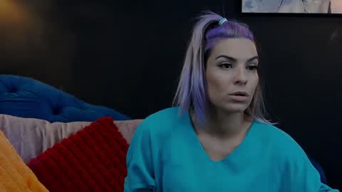 Snapshot of summer_quinn_ chatting on February 5, 2025, 5:52 am Deea online show from February 5, 2025, 5:52 am